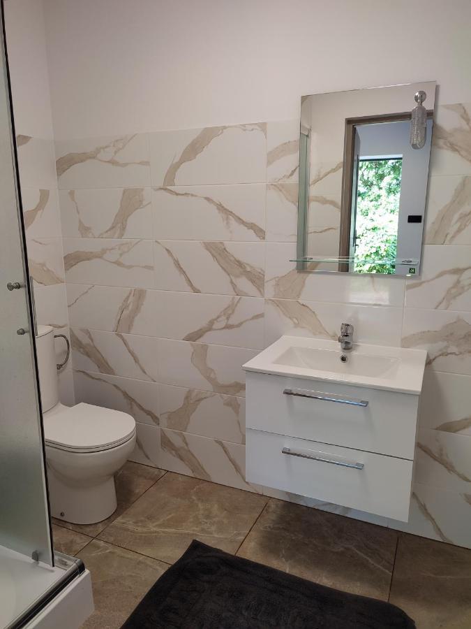 Pokoje I Apartamenty Matdar Mikołajki Екстериор снимка