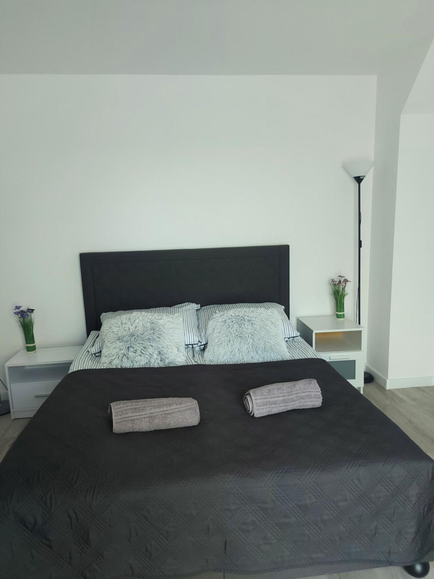 Pokoje I Apartamenty Matdar Mikołajki Стая снимка